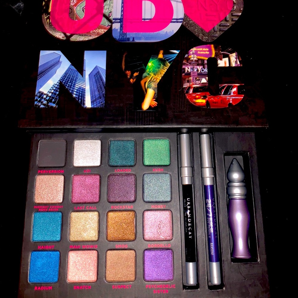 Urban Decay ❤️ NYC Palette Limited Edition